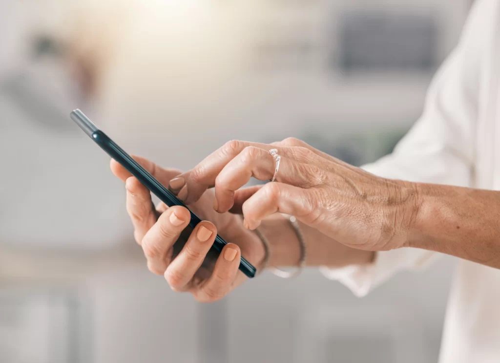 Completing an online questionnaire